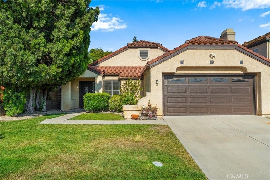 Photo of 2538 Lowell Court, Simi Valley, CA 93065 (MLS # OC25234844)