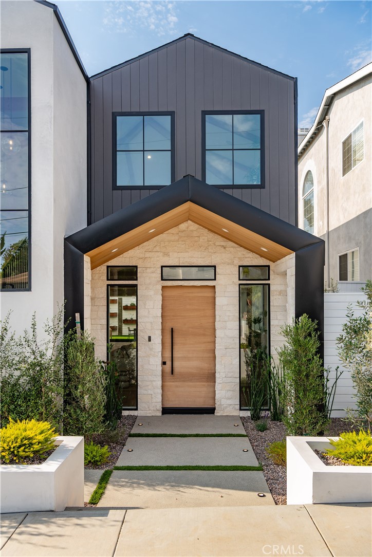 1137 9th Street