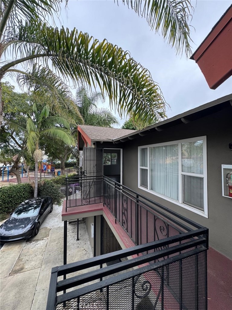 Signal Hill (SH) - Residential Lease