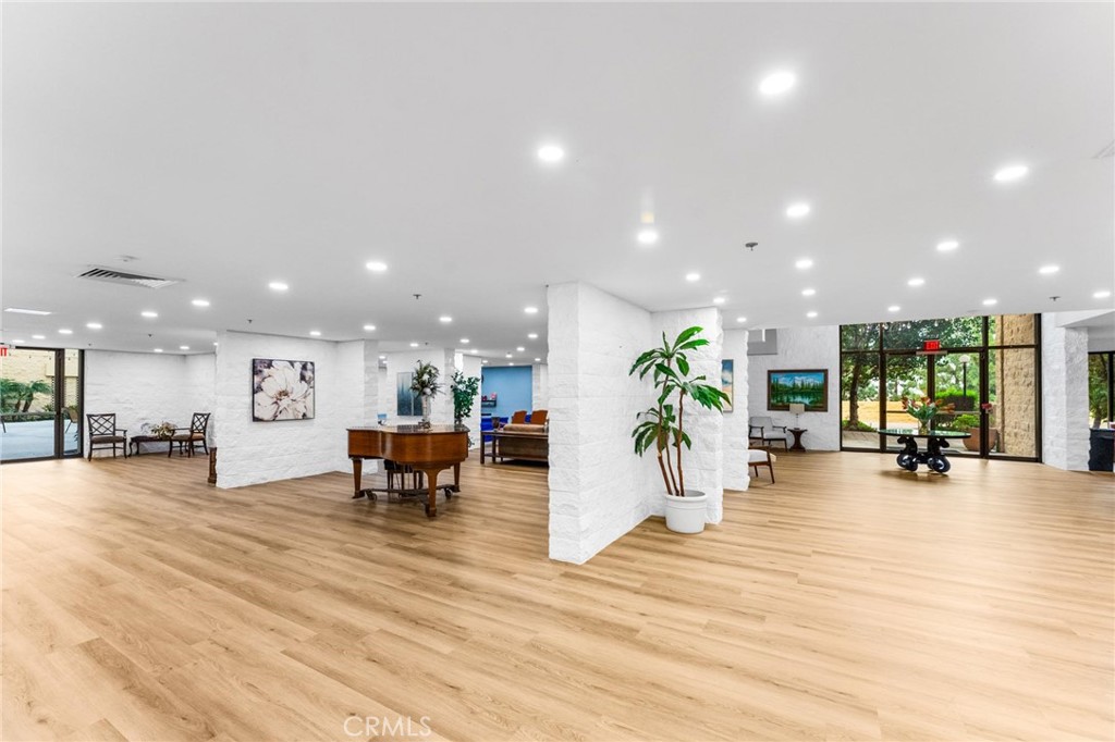 Leisure World (LW) - Residential Lease