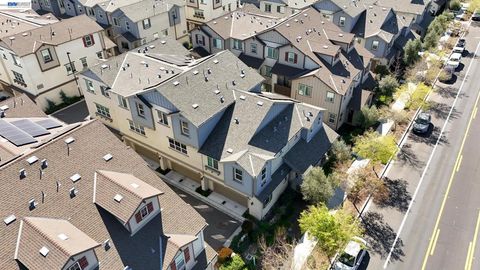 Tiny photo for 1758 1758 Pedrozzi Cmn, Livermore, CA 94551 (MLS # 41126295)