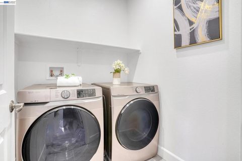 Tiny photo for 1758 1758 Pedrozzi Cmn, Livermore, CA 94551 (MLS # 41126295)