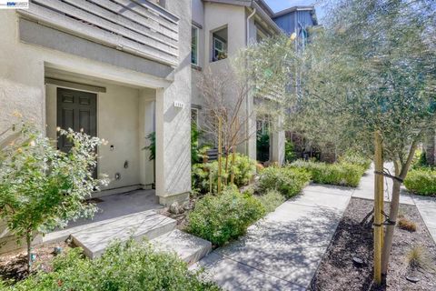 Tiny photo for 1758 1758 Pedrozzi Cmn, Livermore, CA 94551 (MLS # 41126295)