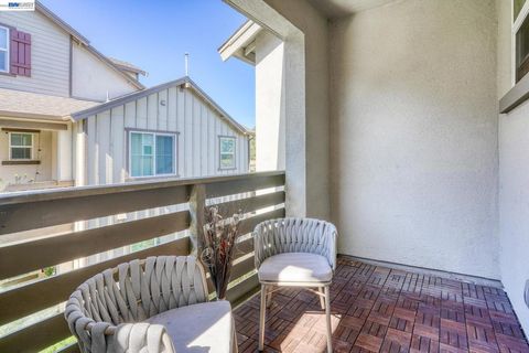 Tiny photo for 1758 1758 Pedrozzi Cmn, Livermore, CA 94551 (MLS # 41126295)