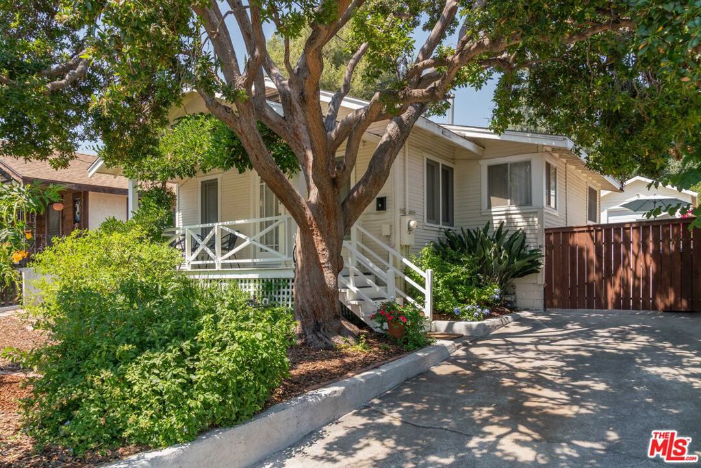 3043 Piedmont Avenue
