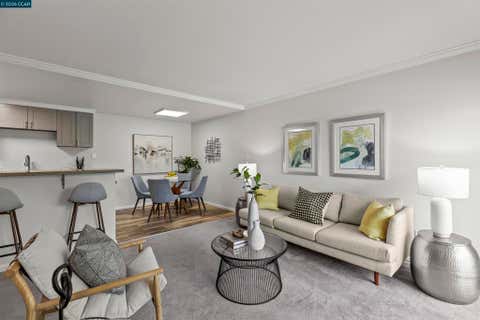 Photo of 590 El Dorado Ave #214, Oakland, CA 94611 (MLS # 41128630)