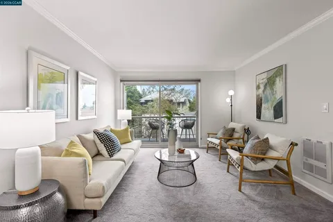 590 El Dorado Ave Unit 214, Oakland, CA 94611 - MLS#: 41128630