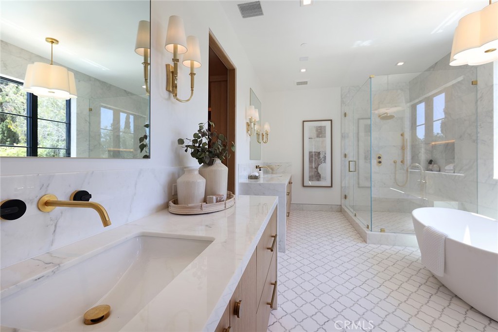 Harbor View Homes (HVHM) - Residential