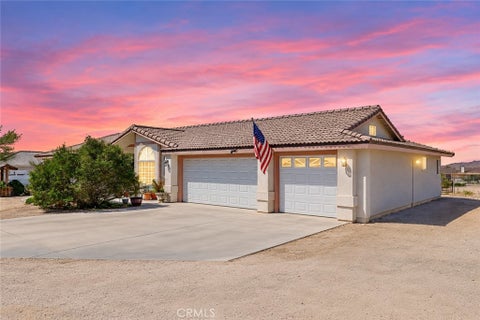 Photo of 17240 Candlewood RD, Apple Valley, CA 92307 (MLS # PW26193082)