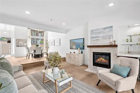 49 Canyon Island Drive, Newport Beach, CA 92660 - MLS#: NP25184480