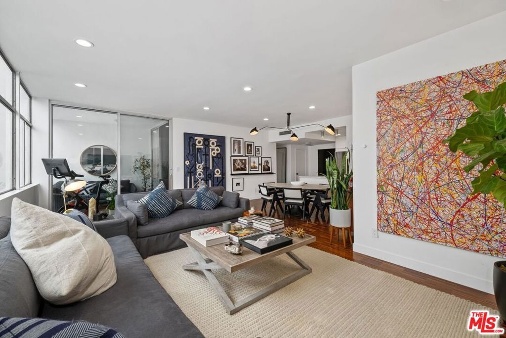 Photo of 7960 Selma Avenue #209, Los Angeles, CA 90046 (MLS # 25592561)