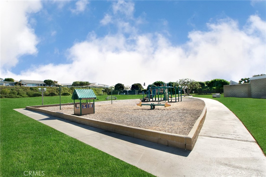 Gardens (Ocean side of PCH) (NSO) - Residential Lease