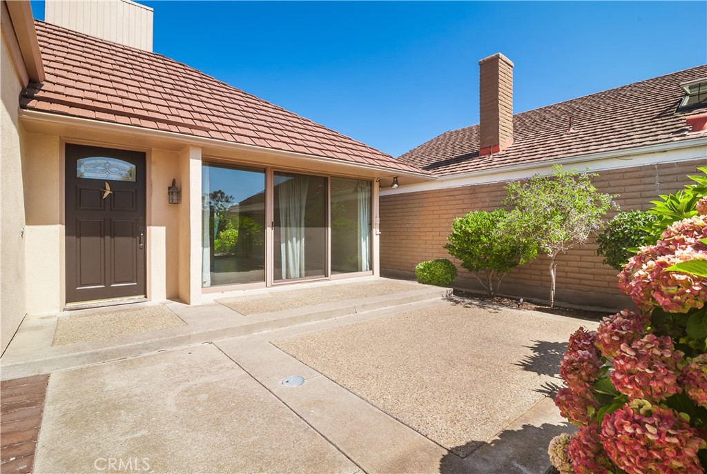 Gardens (Ocean side of PCH) (NSO) - Residential Lease