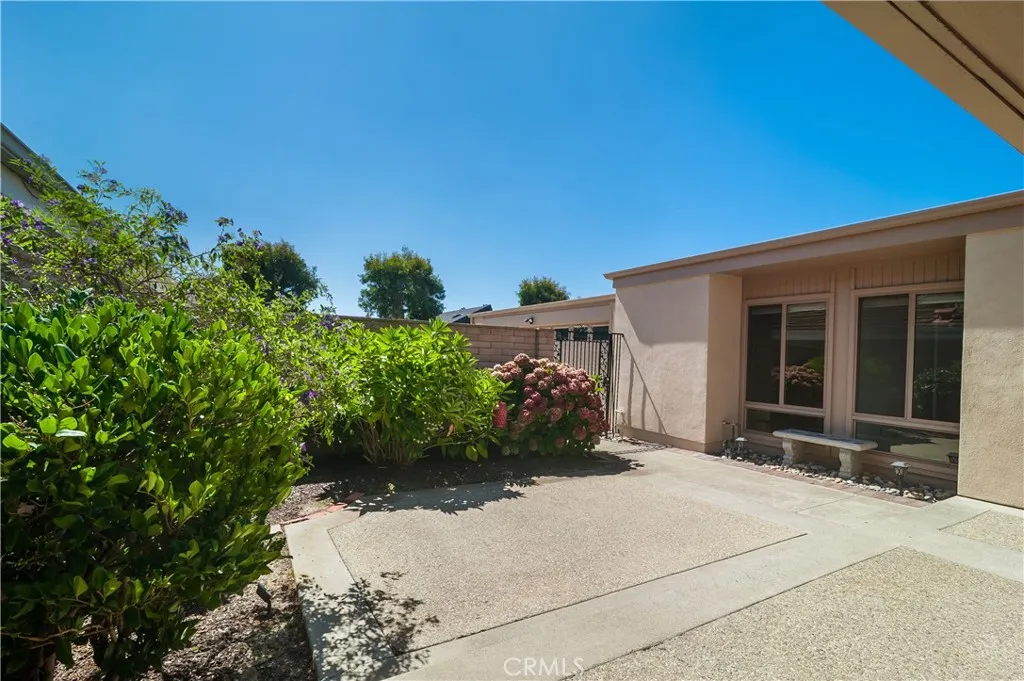 Dana Point, California 92629, United States, 3 Bedrooms Bedrooms, ,2 BathroomsBathrooms,Residential,Active,204298