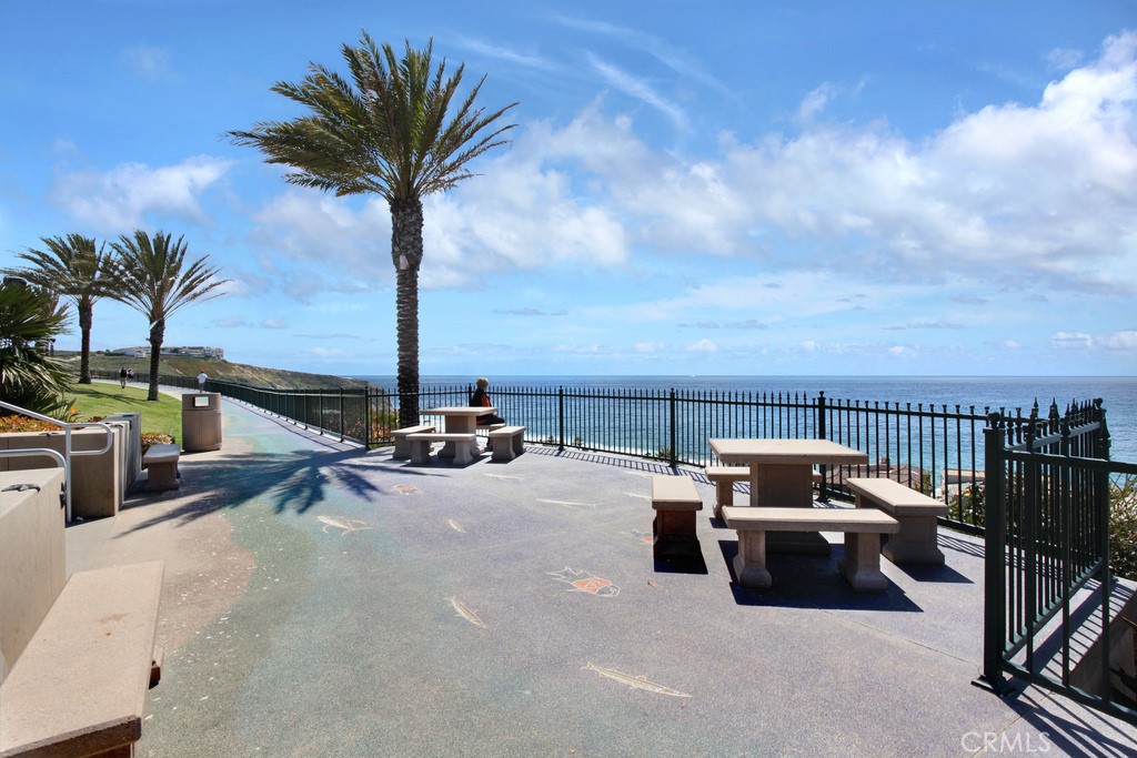 Gardens (Ocean side of PCH) (NSO) - Residential Lease