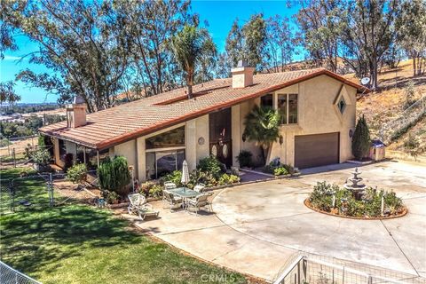 Photo of 435 W Indian School Ln, Banning, CA 92220 (MLS # IG26070150)