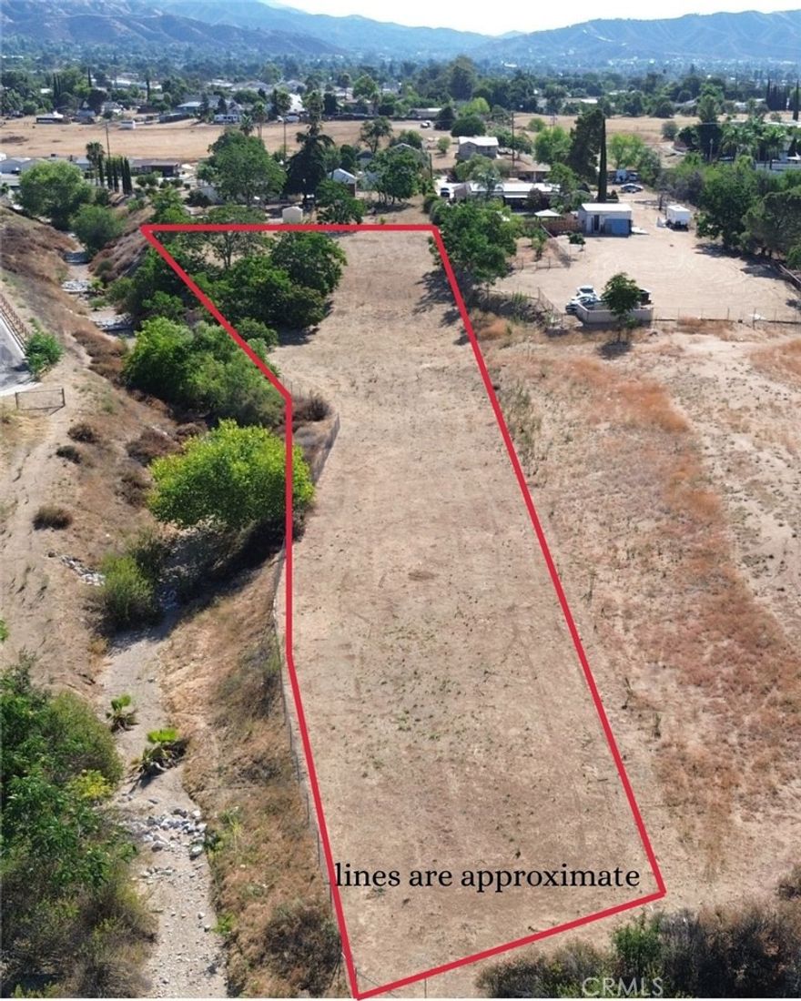 Unique investment opportunity in Yucaipa! Seller is offering the back portion of approximately 2 acres (±74,464 sq. ft.), located near 5th Street and Hidden Cove Drive. Zoned RM-72C and offers potential for future development or subdivision. The existing home on the front portion of the property is not included in the sale. Buyer will be responsible for all costs associated with lot split, subdivision, permits, and related requirements. Conveniently situated near established residential neighborhoods and city amenities.
Information deemed reliable but not guaranteed. Buyer to conduct their own due diligence with the City of Yucaipa and San Bernardino County regarding zoning, subdivision, and development feasibility.