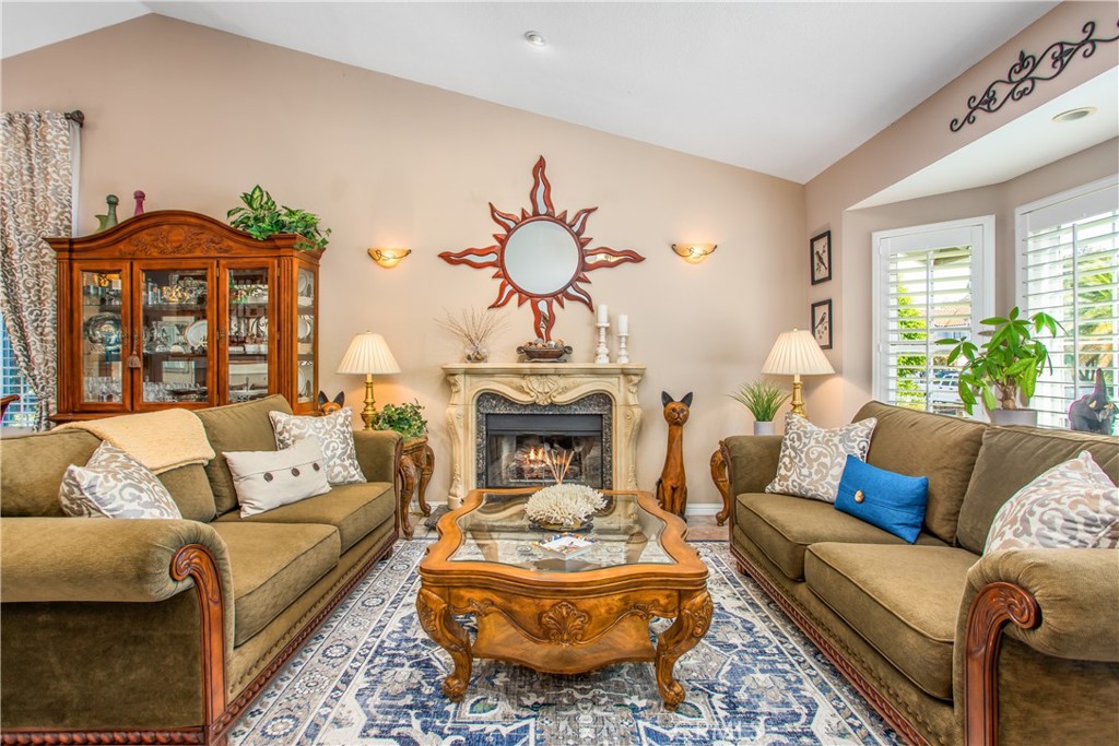 16455 Lake Knoll Parkway