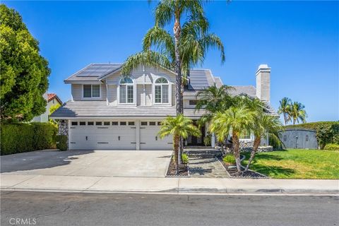 Photo of 16455 Lake Knoll Parkway, Riverside, CA 92503 (MLS # IG25191071) Photo of 16455 Lake Knoll Parkway, Riverside, CA 92503 (MLS # IG25191071)