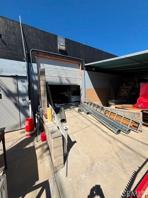 10469 San Fernando