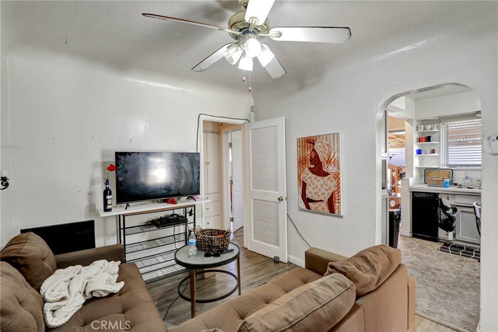 3623 W 59TH Street