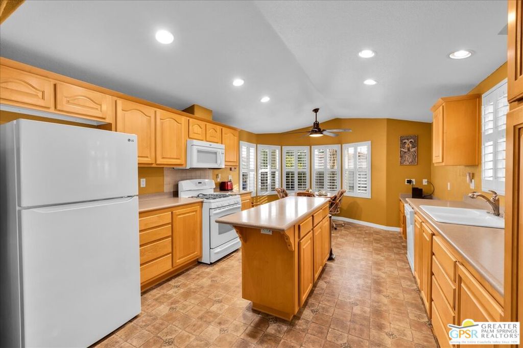 Vista Montana - Manufactured In Park