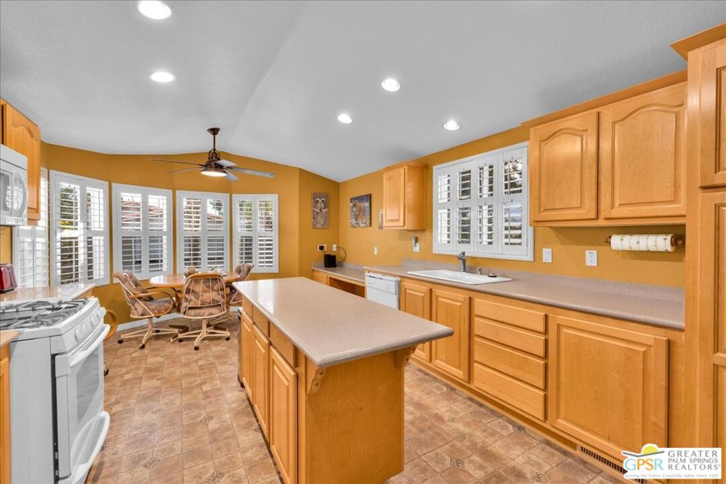 Vista Montana - Manufactured In Park