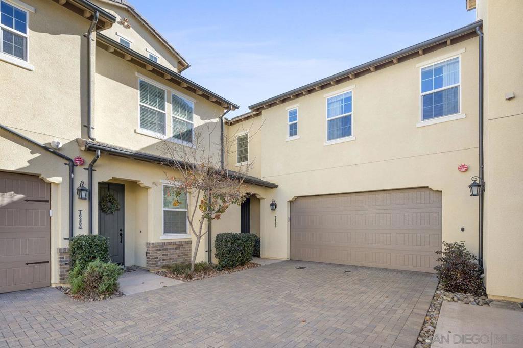 16347 Veridian Circle