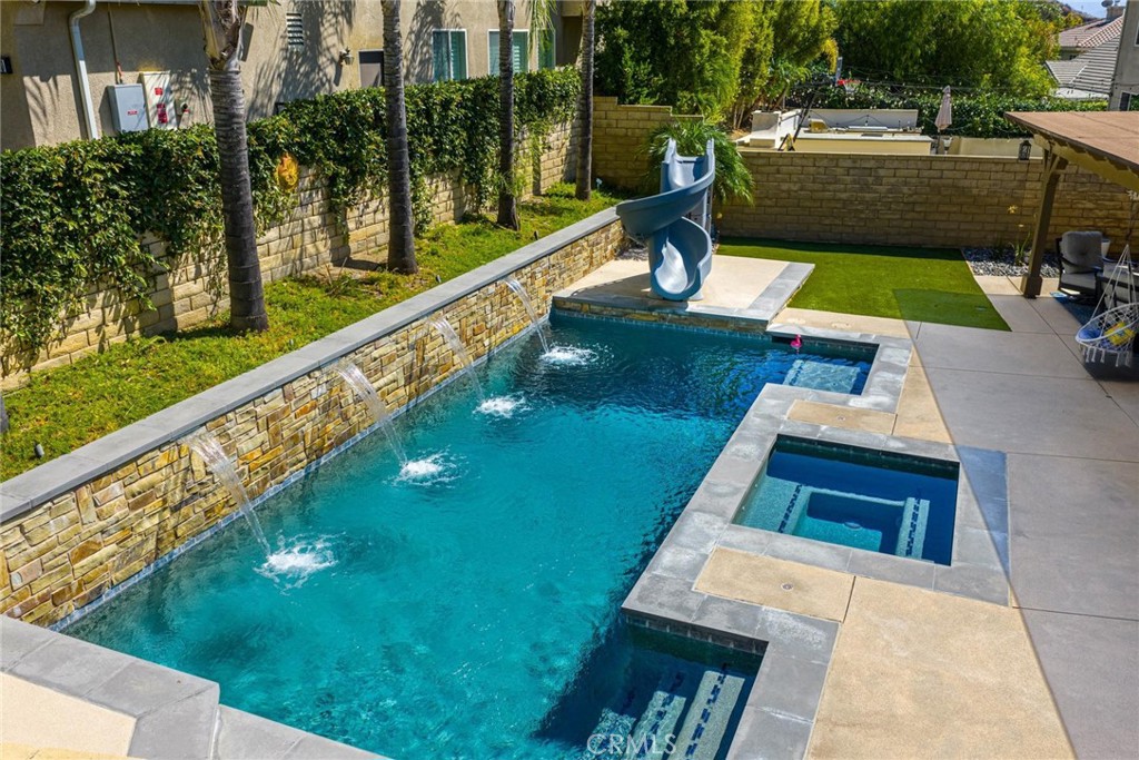Estrella Vista (ESTRE) - Residential