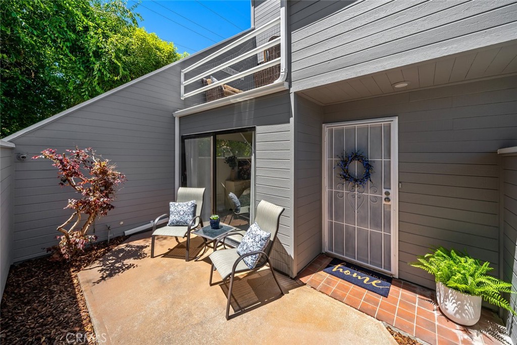 120 Montecito Avenue