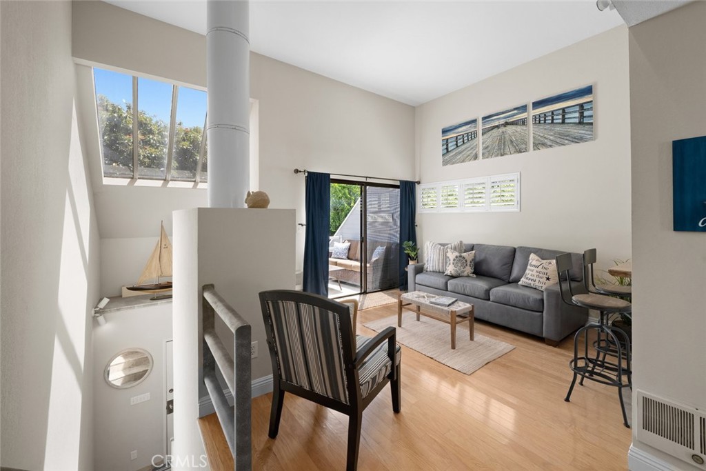 120 Montecito Avenue