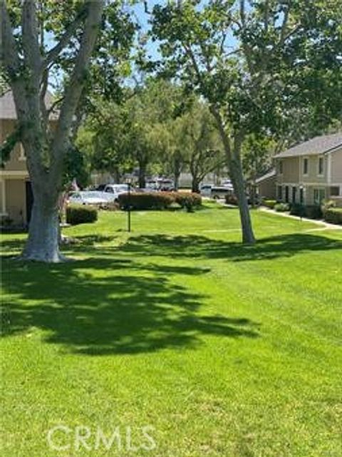 Photo of 1638 Larch Pl, La Verne, CA 91750 (MLS # CV25223004) Photo of 1638 Larch Pl, La Verne, CA 91750 (MLS # CV25223004)