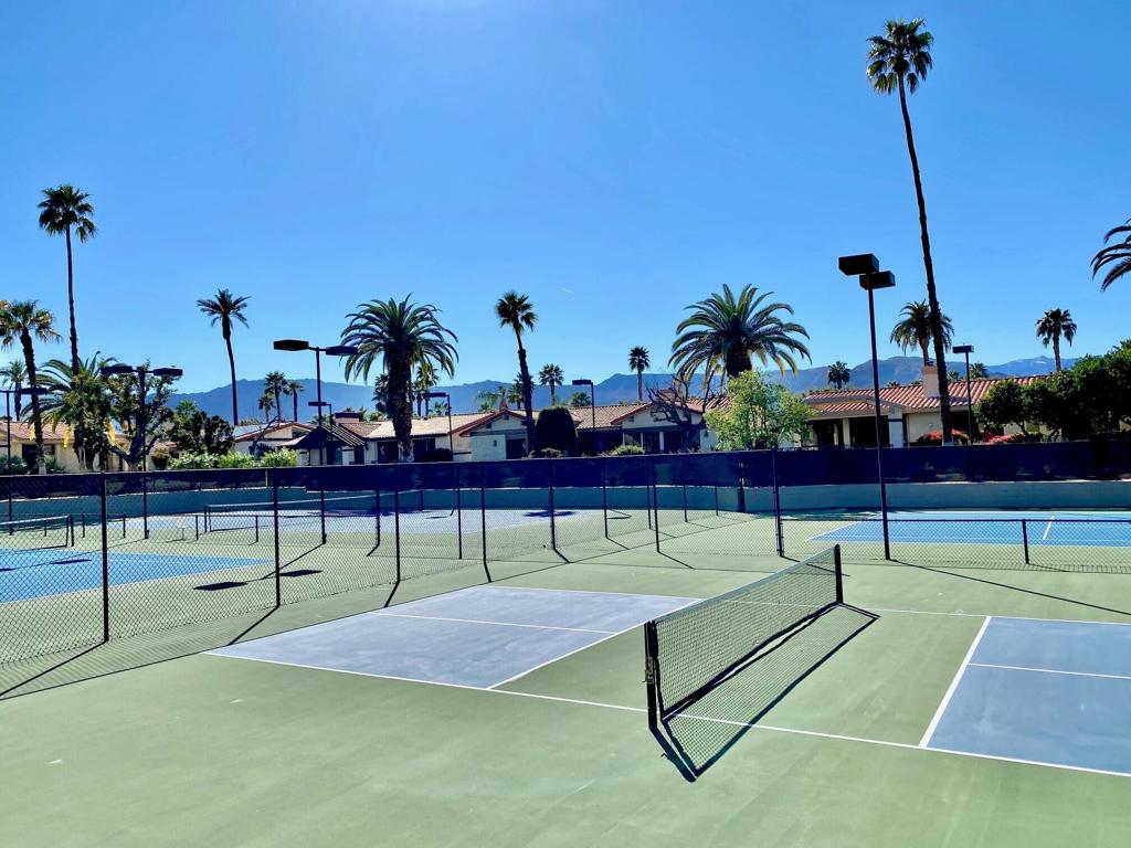 Los Lagos - Residential