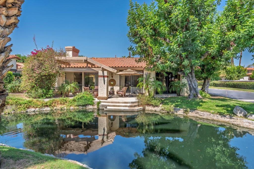 Los Lagos - Residential