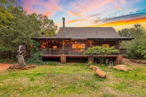 3131 Pera Alta Dr Julian CA 92036