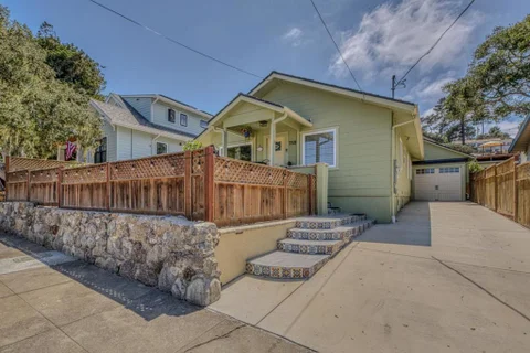 MLS: ML82056959