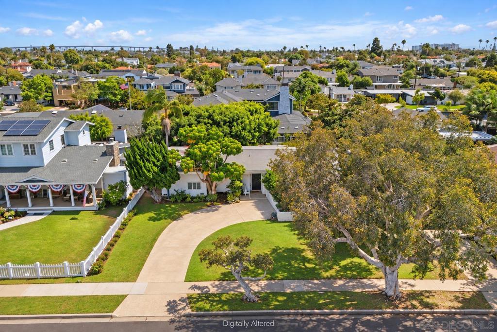 731 Coronado