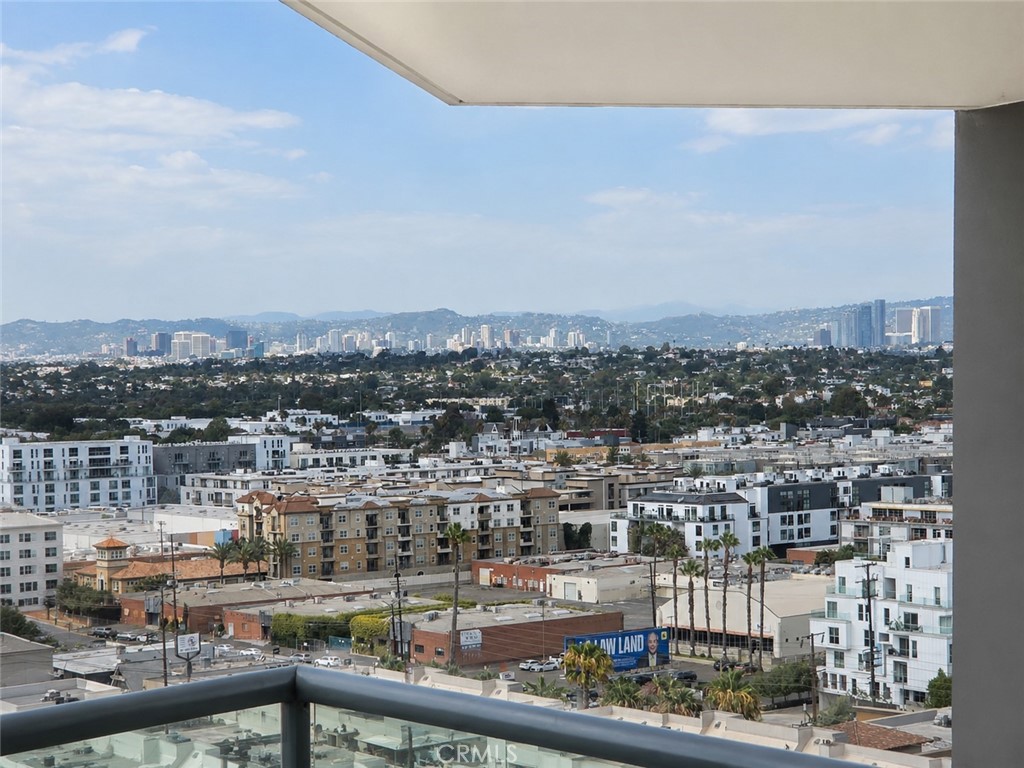 13650 Marina Pointe Drive 1708