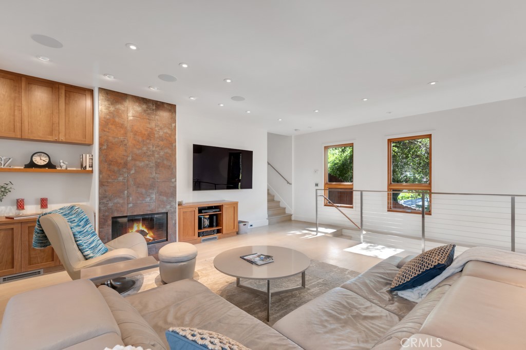 4315 Morro Drive