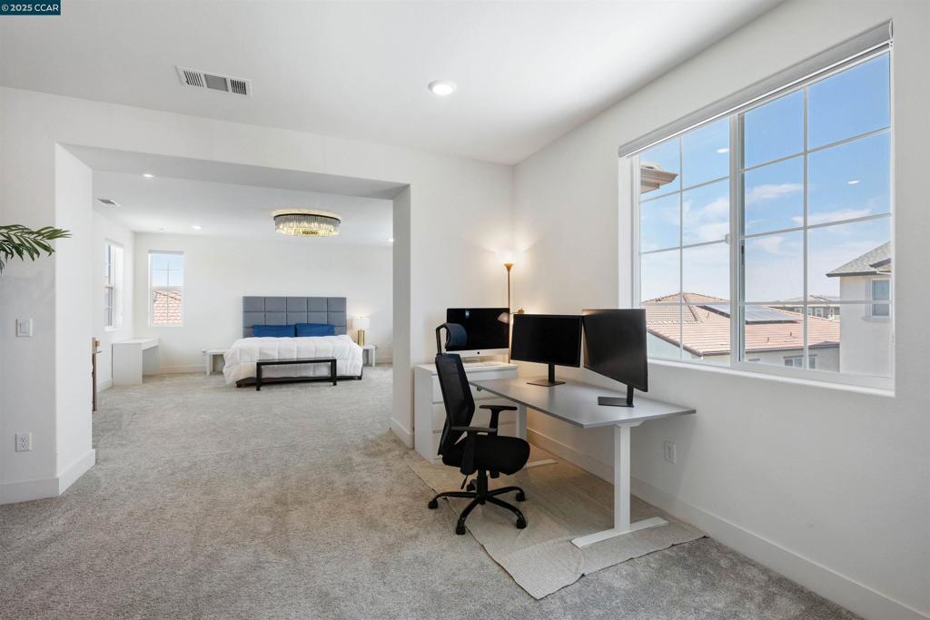 TRACY PARK - Residential
