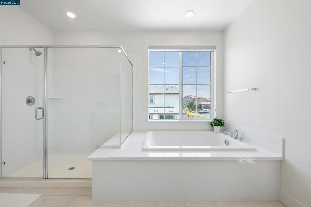 TRACY PARK - Residential