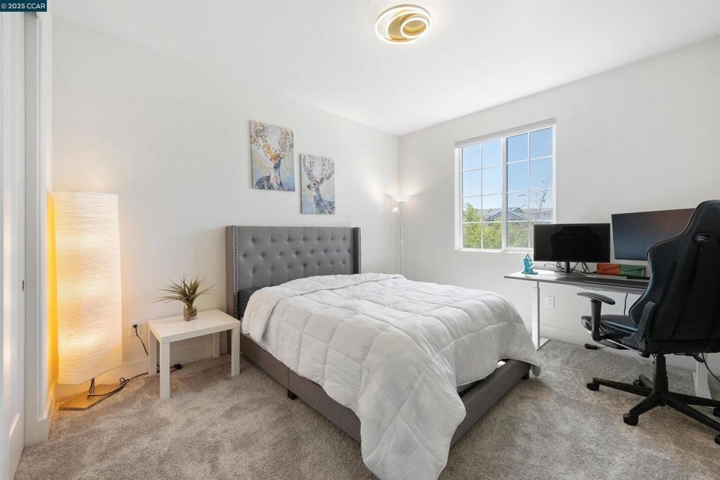 TRACY PARK - Residential