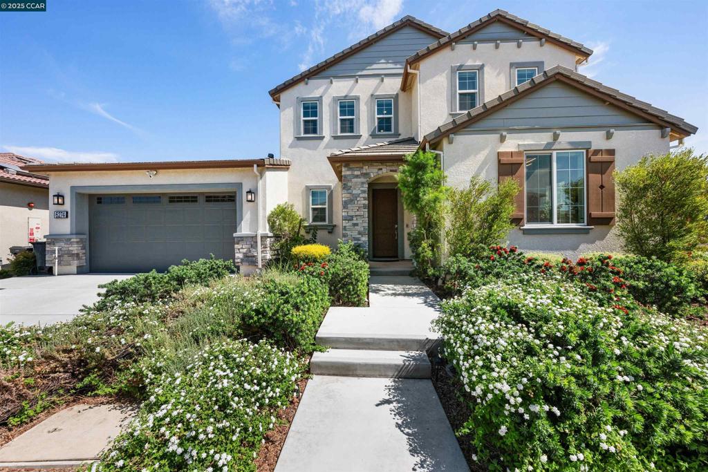 TRACY PARK - Residential
