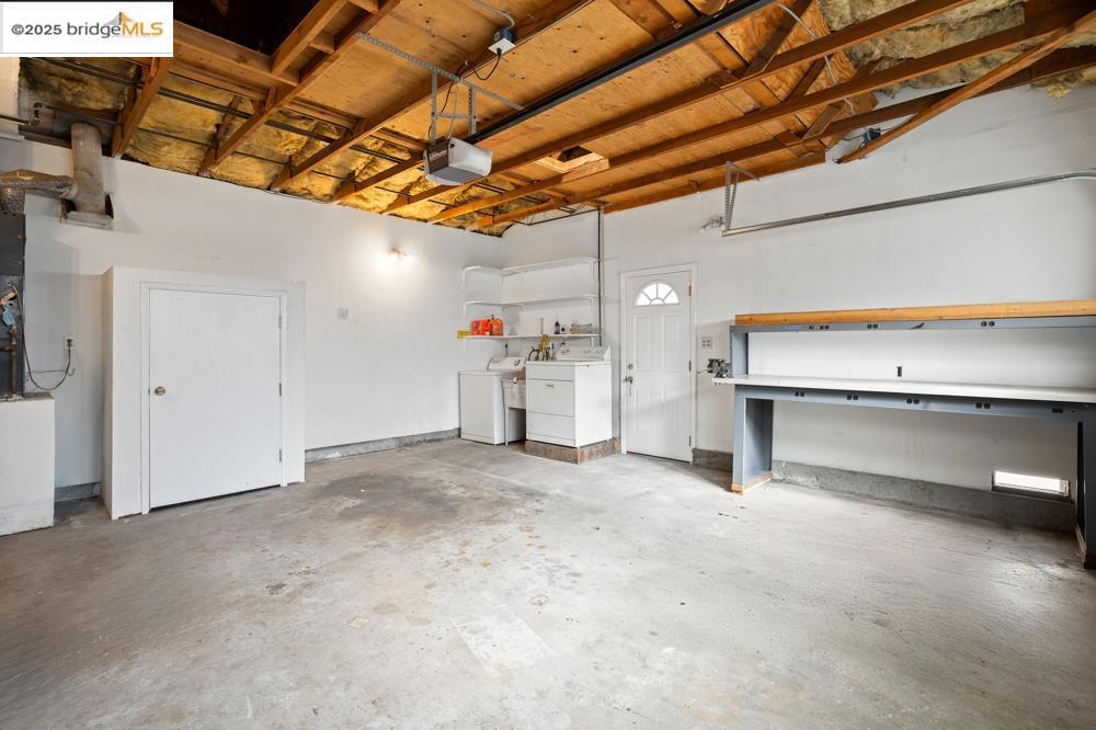 NORTHWOOD - Residential