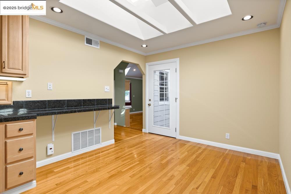 NORTHWOOD - Residential