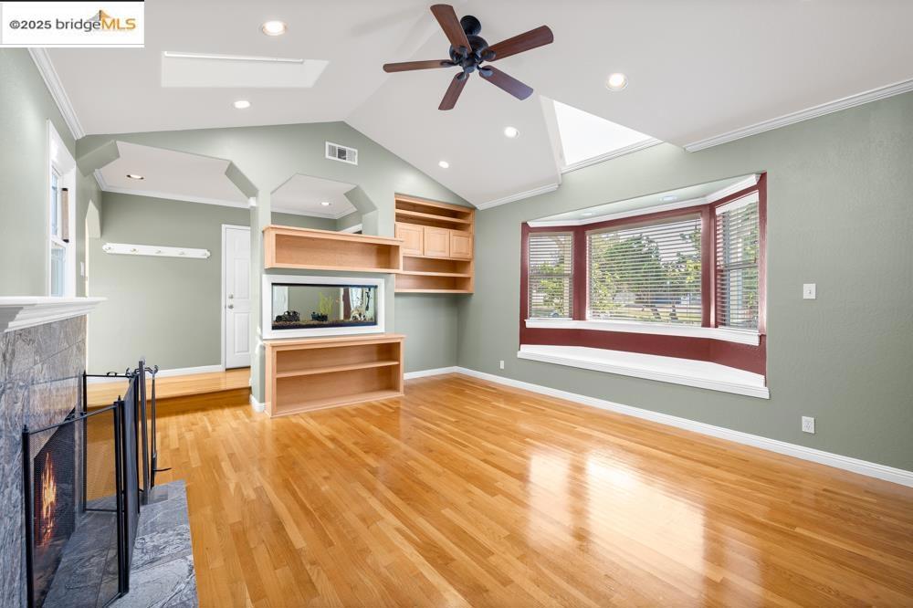 NORTHWOOD - Residential