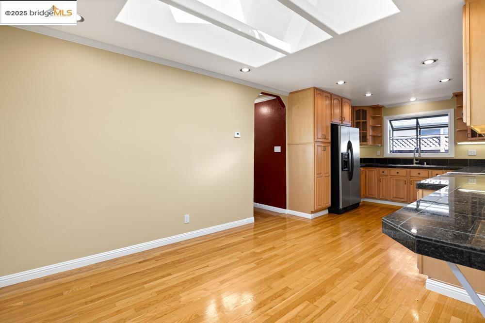 NORTHWOOD - Residential