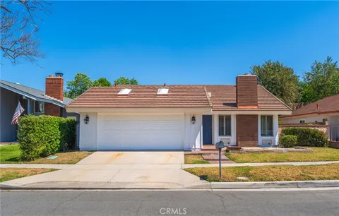 MLS: OC26075886