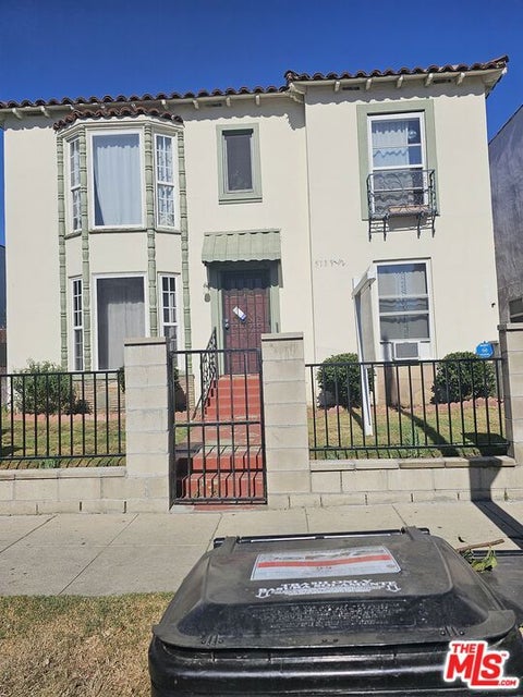 Photo of 5139 1/2 Marathon Street, Los Angeles, CA 90038 (MLS # 26998695)