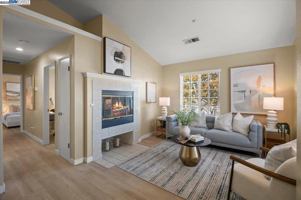 CA BLOSSOM - Residential